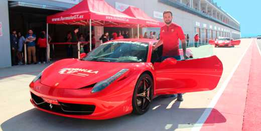 Photo with de supercar