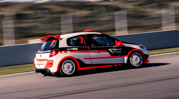 Pilotar coche de carreras: Renault Clio Cup